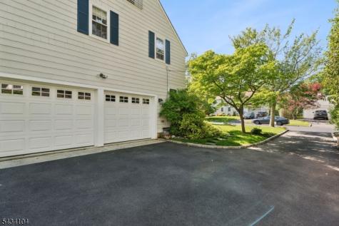 18 Colony Drive Summit NJ 07901