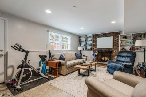 8 Beechwood Road Bernards NJ 07920