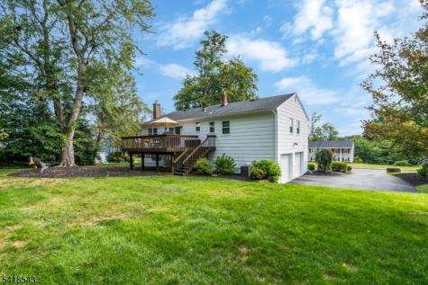8 Beechwood Road Bernards NJ 07920