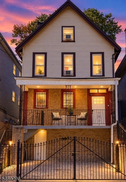 192 N 6th Street Newark NJ 07107