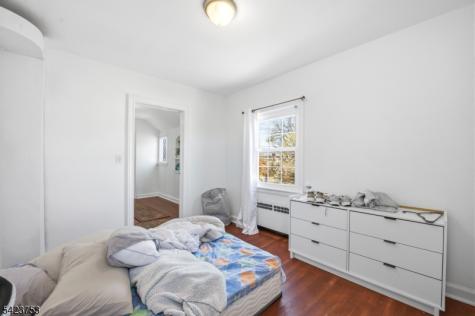 1296 Magie Avenue Elizabeth NJ 07208