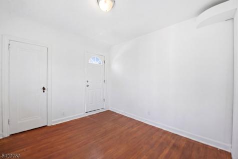 1296 Magie Avenue Elizabeth NJ 07208