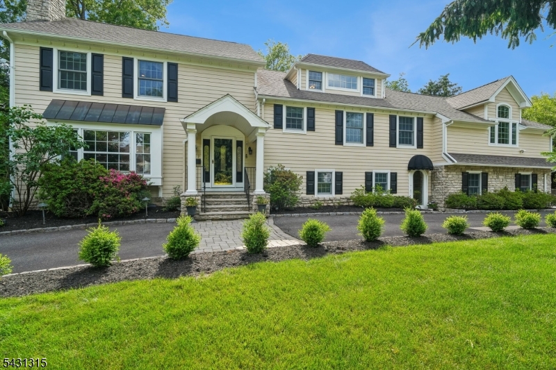 2 Briarwood Drive Millburn NJ 07078