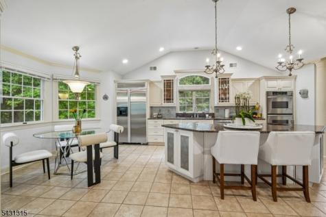 2 Briarwood Drive Millburn NJ 07078