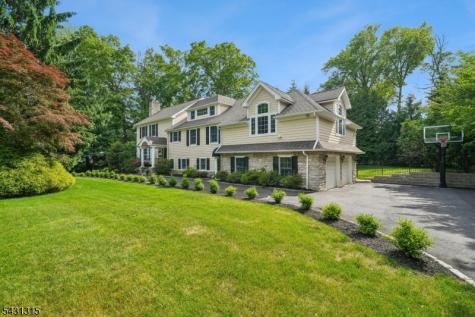 2 Briarwood Drive Millburn NJ 07078