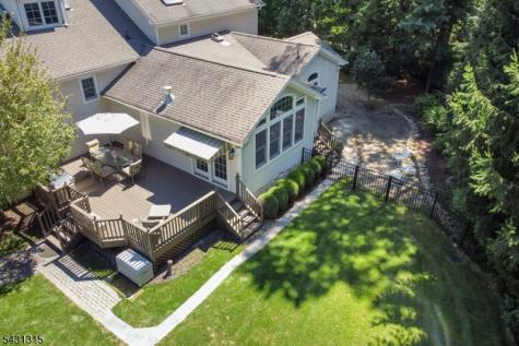 2 Briarwood Drive Millburn NJ 07078