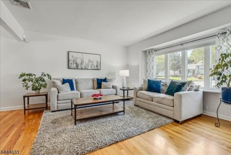48 Woodland Avenue Verona NJ 07044