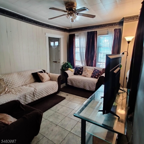 722 S 14th Street Newark NJ 07103