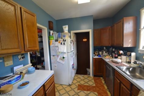 74 Cathedral Avenue Clifton NJ 07014