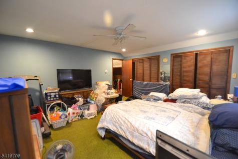 74 Cathedral Avenue Clifton NJ 07014