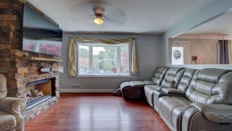 39 Joyce Place Sayreville NJ 08859