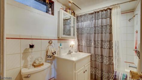 39 Joyce Place Sayreville NJ 08859