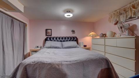39 Joyce Place Sayreville NJ 08859