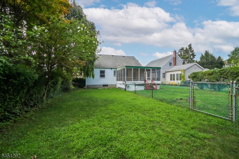 30 Pequannock Avenue Pompton Lakes NJ 07442