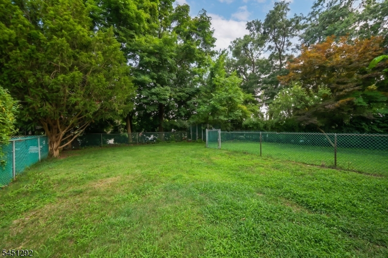 30 Pequannock Avenue Pompton Lakes NJ 07442