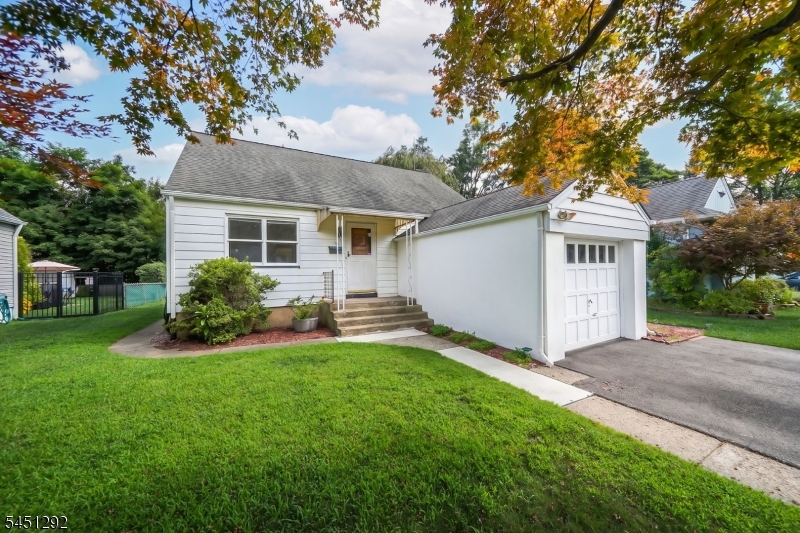 30 Pequannock Avenue Pompton Lakes NJ 07442