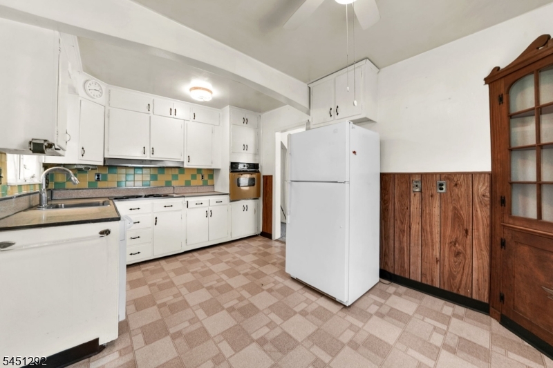 30 Pequannock Avenue Pompton Lakes NJ 07442