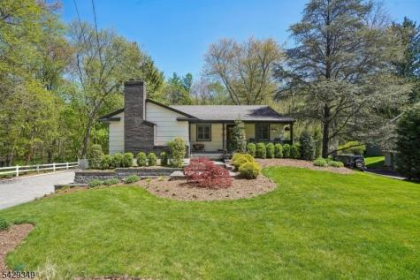 586 Sparrowbush Road Wyckoff NJ 07481