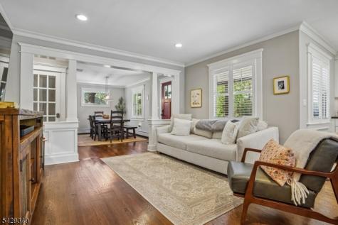 586 Sparrowbush Road Wyckoff NJ 07481