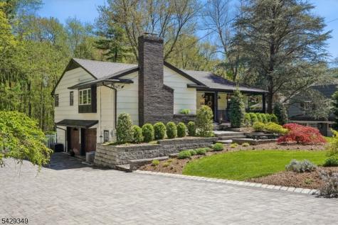 586 Sparrowbush Road Wyckoff NJ 07481