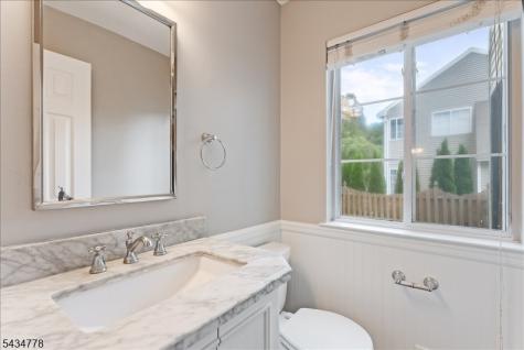 6 Crestwood Circle Mount Olive NJ 07828