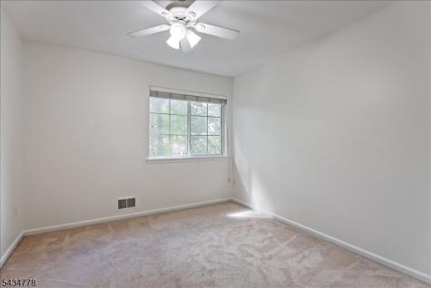 6 Crestwood Circle Mount Olive NJ 07828