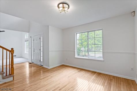 6 Crestwood Circle Mount Olive NJ 07828