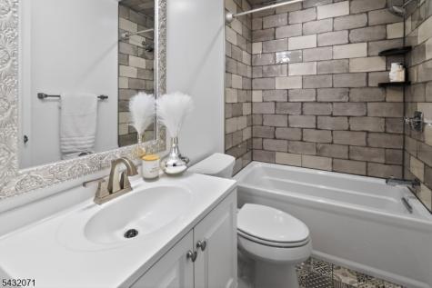 163 Myrtle Avenue Cedar Grove NJ 07009