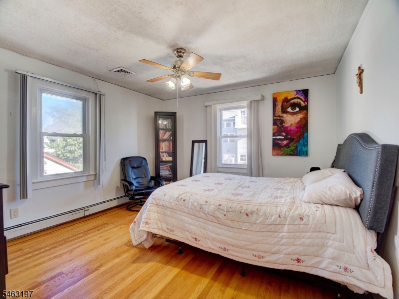 156 Hillside Road Elizabeth NJ 07208