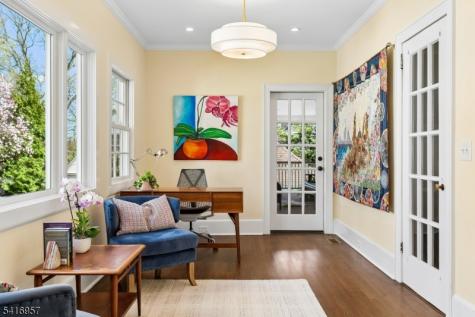 391 Up Mountain Avenue Montclair NJ 07043