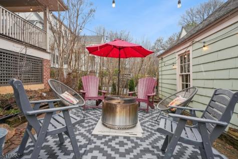 391 Up Mountain Avenue Montclair NJ 07043