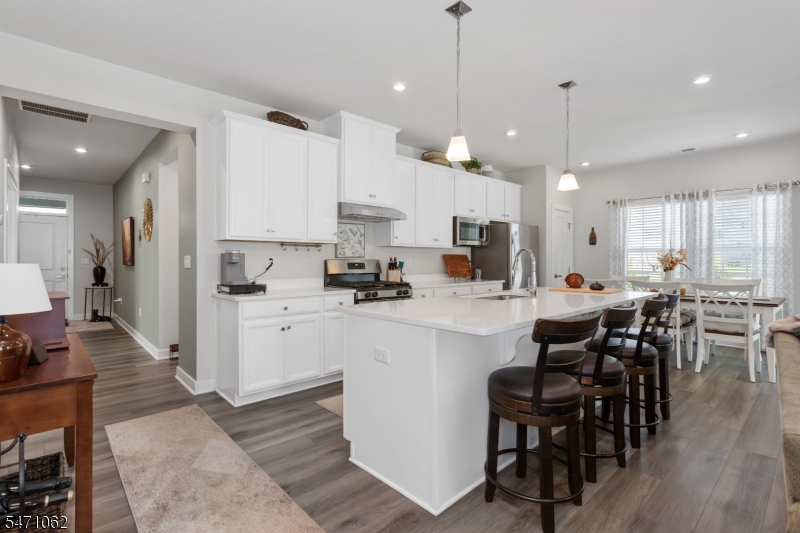27 Harris Hawk Road Washington NJ 07882