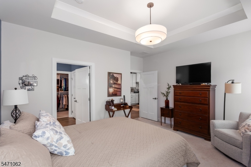 27 Harris Hawk Road Washington NJ 07882