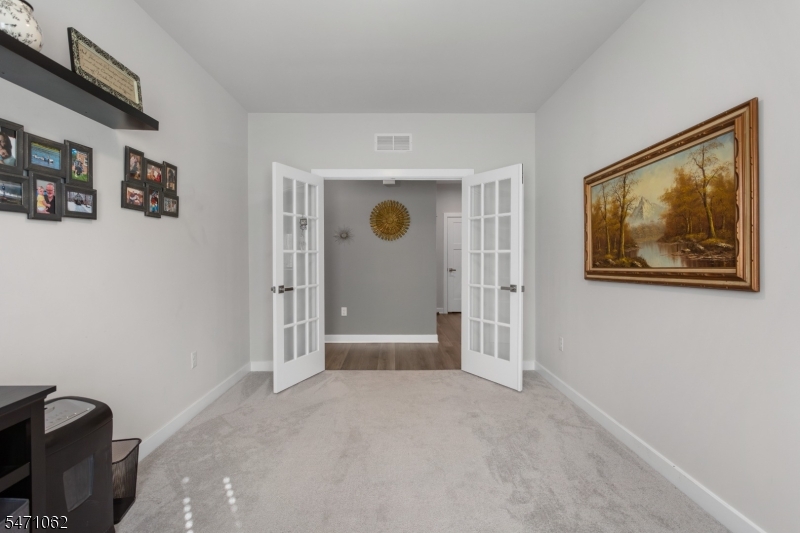 27 Harris Hawk Road Washington NJ 07882
