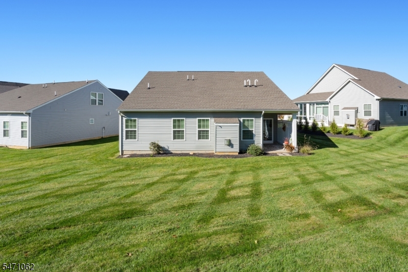 27 Harris Hawk Road Washington NJ 07882