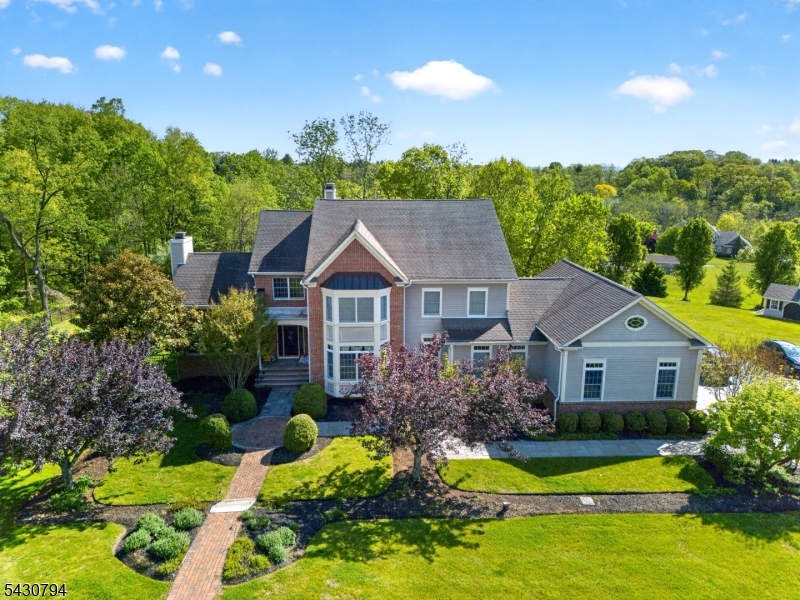 8 Morningside Court Raritan NJ 08822