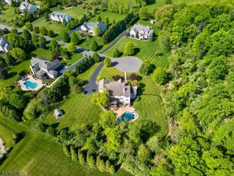 8 Morningside Court Raritan NJ 08822