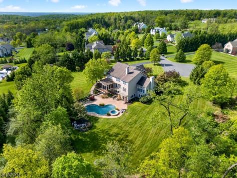 8 Morningside Court Raritan NJ 08822