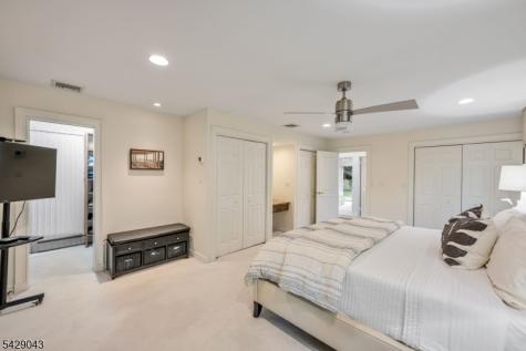 31 Sherwood Drive Hillsdale NJ 07642