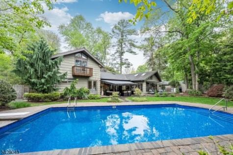 31 Sherwood Drive Hillsdale NJ 07642