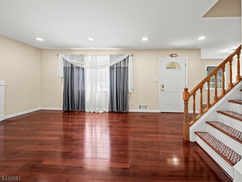 469 King George Road Bernards NJ 07920