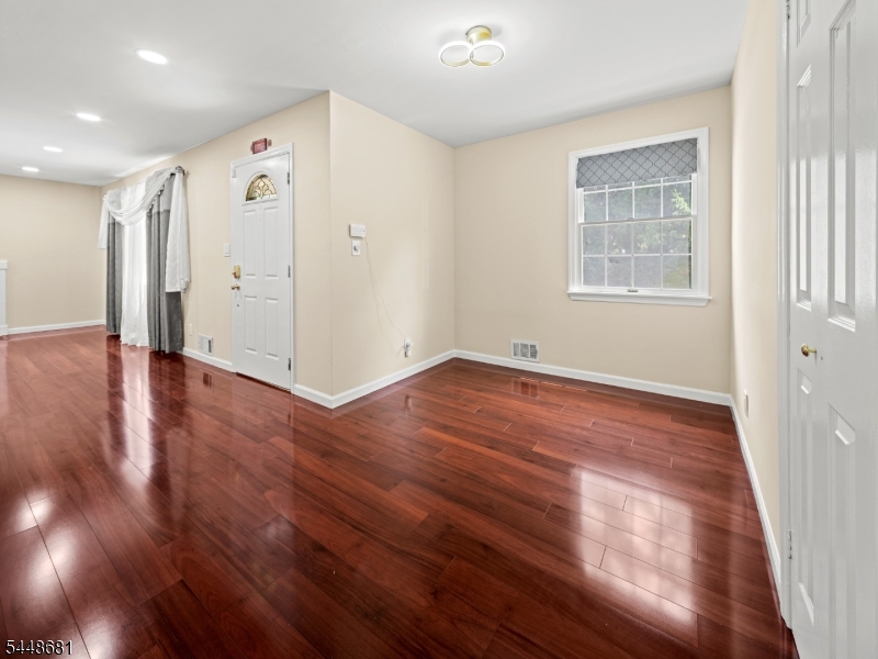 469 King George Road Bernards NJ 07920