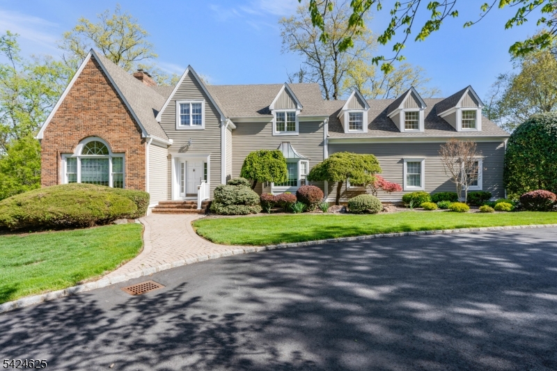 8 Waldron Drive Bridgewater NJ 08836