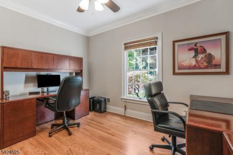 8 Waldron Drive Bridgewater NJ 08836