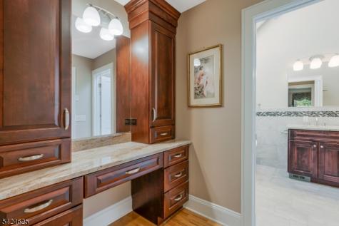 8 Waldron Drive Bridgewater NJ 08836