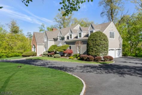 8 Waldron Drive Bridgewater NJ 08836