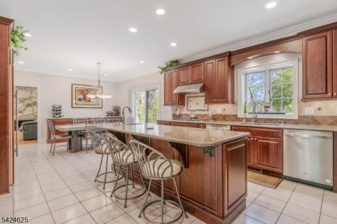 8 Waldron Drive Bridgewater NJ 08836