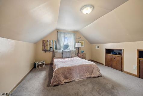 190 Parker Street Sayreville NJ 08879