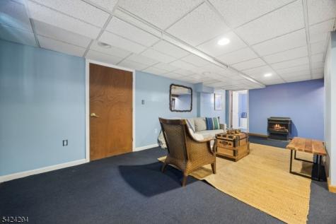 190 Parker Street Sayreville NJ 08879