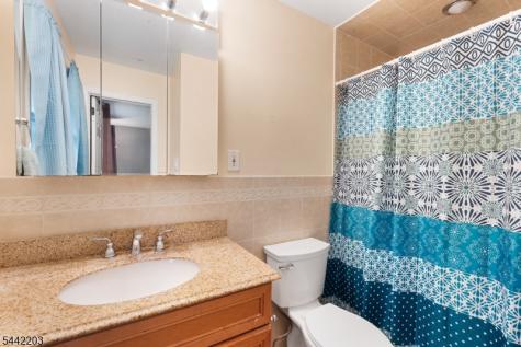 41 Holly Glen Lane Berkeley Heights NJ 07922